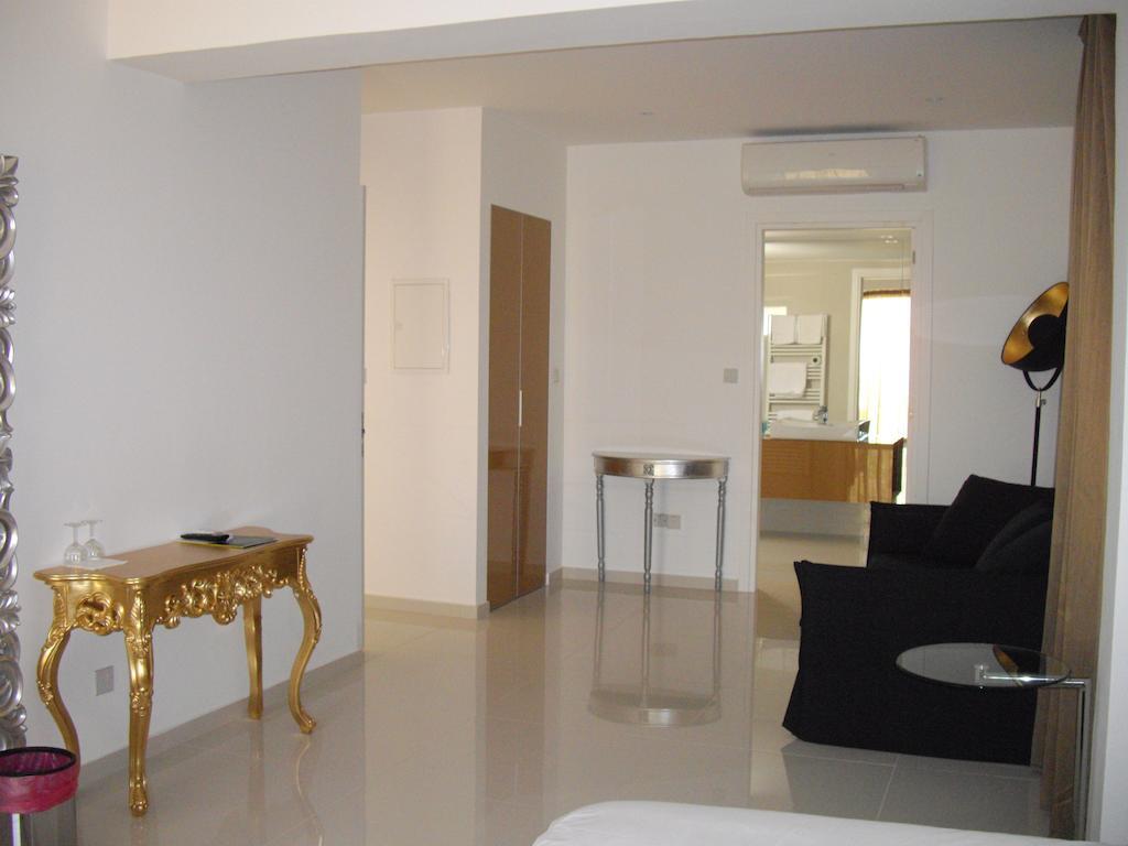 Crystal Hotel กาโกเปเตรีย ห้อง รูปภาพ
