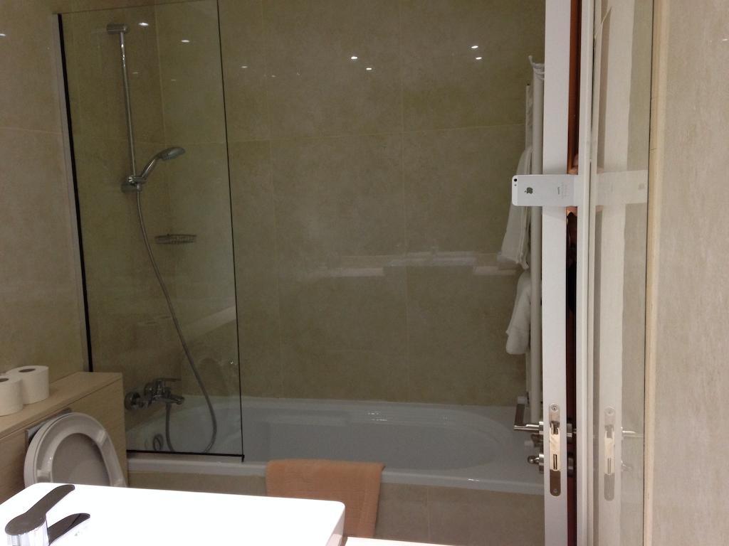Crystal Hotel กาโกเปเตรีย ห้อง รูปภาพ