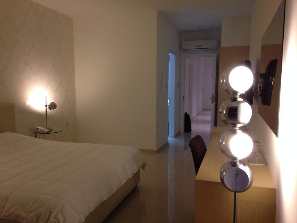 Crystal Hotel กาโกเปเตรีย ห้อง รูปภาพ